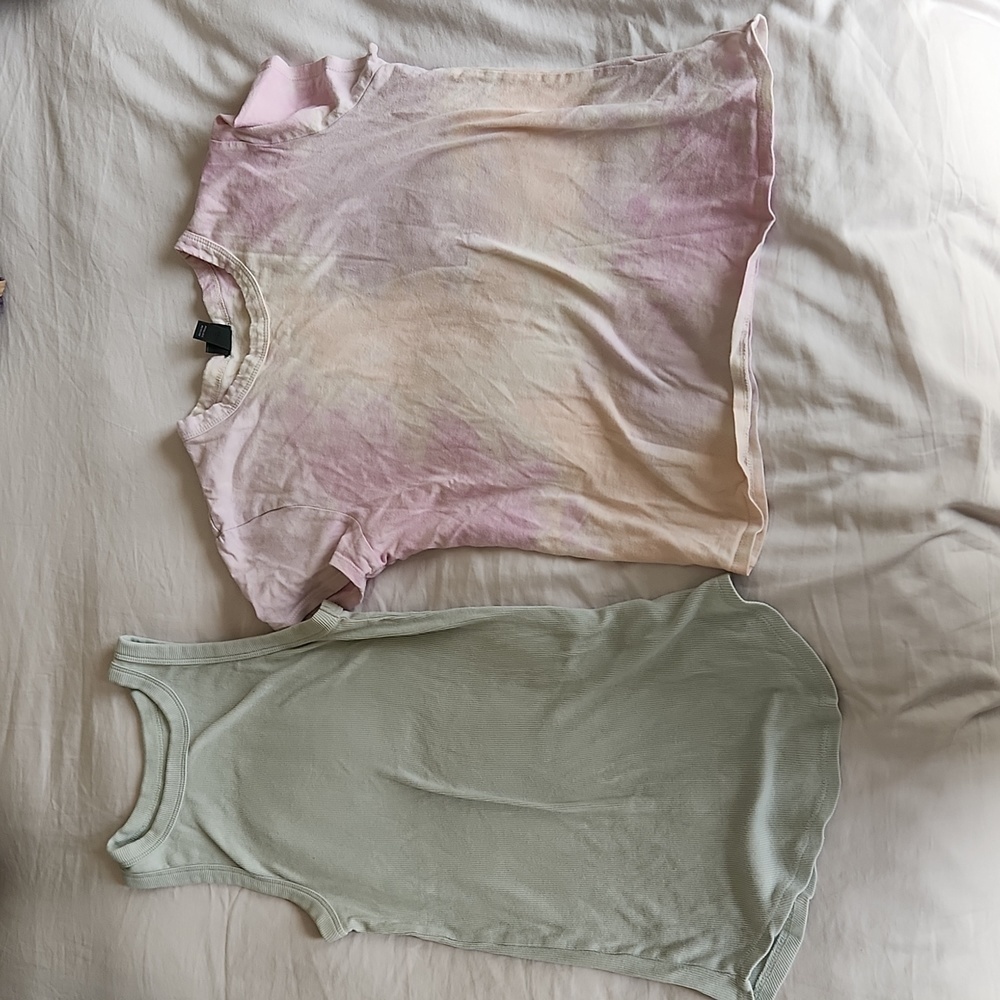 2 Soft and Cute Tops . Sz Small